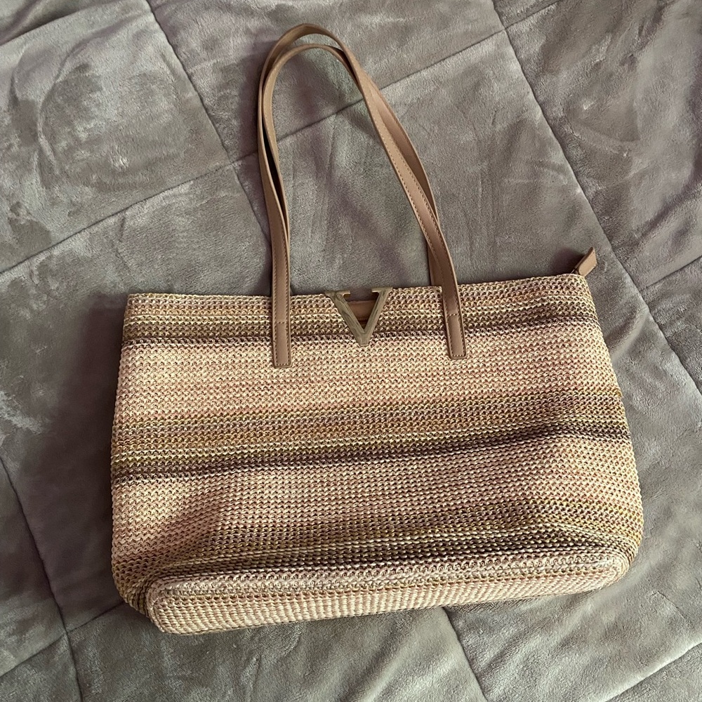 TAN WOVEN TOTE BAG